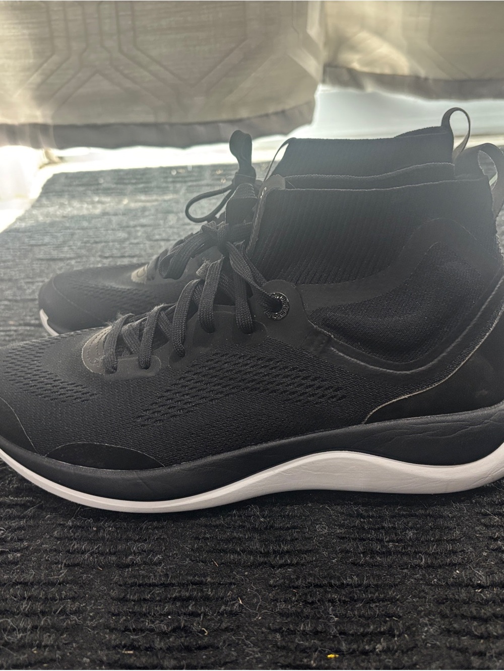 lululemon athletica Chargefeel Mid Workout Shoe - women’s